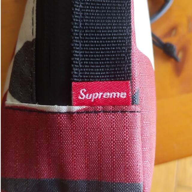 Supreme(シュプリーム)のシュプリーム迷彩ポーチ メンズのバッグ(その他)の商品写真