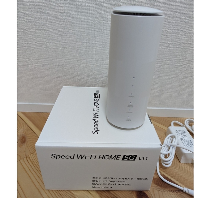 ZTE(ゼットティーイー)のSpeed Wi-Fi HOME 5G L11 ZTR01  ホームルーター スマホ/家電/カメラのPC/タブレット(PC周辺機器)の商品写真