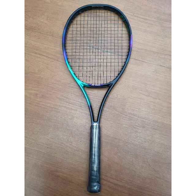 YONEX(ヨネックス)の【中古】美品　ヨネックス　Vコア プロ 100 300g スポーツ/アウトドアのテニス(ラケット)の商品写真