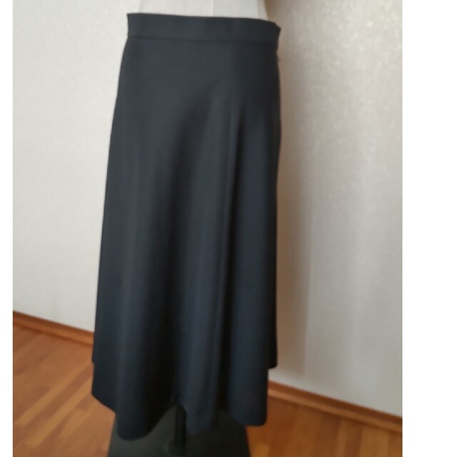 黒 Aライン 薄手 膝丈スカート 美品 Lサイズ レディースのスカート(ひざ丈スカート)の商品写真