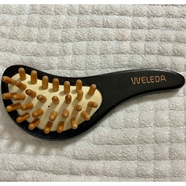 WELEDA(ヴェレダ)のWELEDA ヴェレダ ボディシェイプブラシ コスメ/美容のボディケア(ボディマッサージグッズ)の商品写真