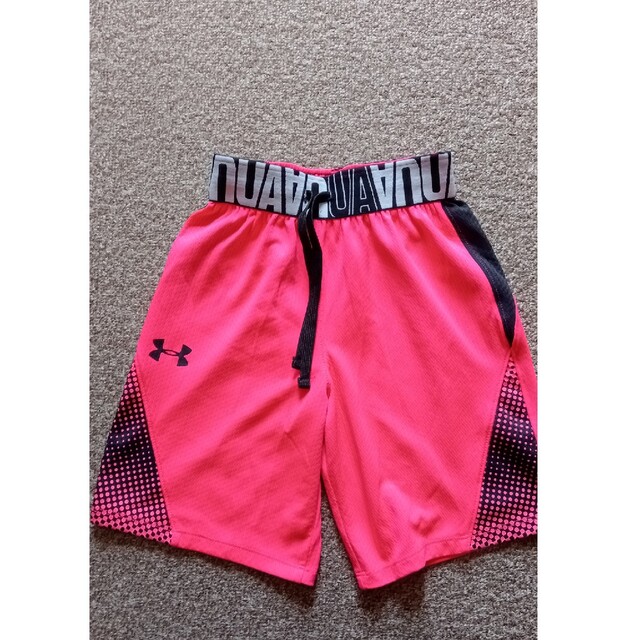 UNDER ARMOUR(アンダーアーマー)のアンダーアーマー　パンツ キッズ/ベビー/マタニティのキッズ服女の子用(90cm~)(パンツ/スパッツ)の商品写真