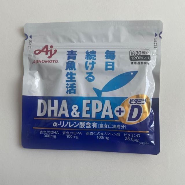 味の素(アジノモト)のDHA&EPA+ビタミンD 120粒入り　新品送料込み 食品/飲料/酒の健康食品(その他)の商品写真