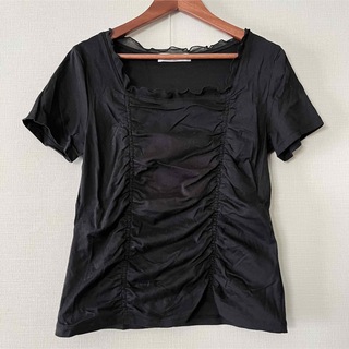 ギャラリービスコンティ(GALLERY VISCONTI)のギャラリービスコンティ　黒　Tシャツ　ギャザー(Tシャツ(半袖/袖なし))