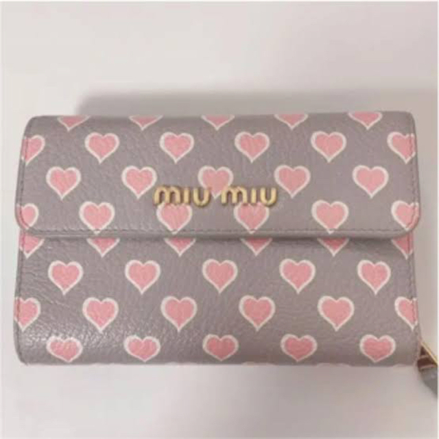 MIUMIU ハートプリントマドラスレザー財布 www.krzysztofbialy.com