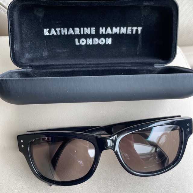 KATHARINE HAMNETT(キャサリンハムネット)のキャサリンハムネット　サングラス メンズのファッション小物(サングラス/メガネ)の商品写真