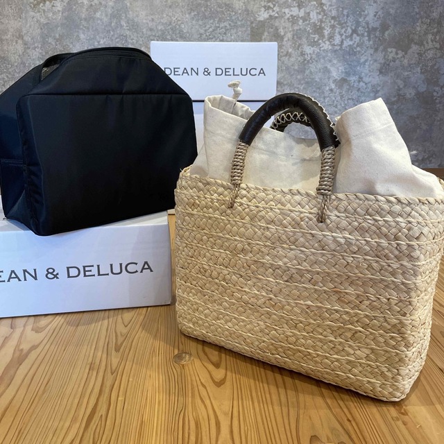 DEAN & DELUCA(ディーンアンドデルーカ)のDEAN & DELUCA カゴバッグ　2022 レディースのバッグ(かごバッグ/ストローバッグ)の商品写真