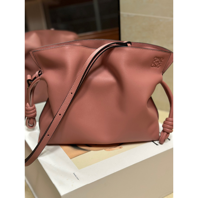 新作人気 LOEWE - 【新品未使用】LOEWE フラメンコ クラッチ
