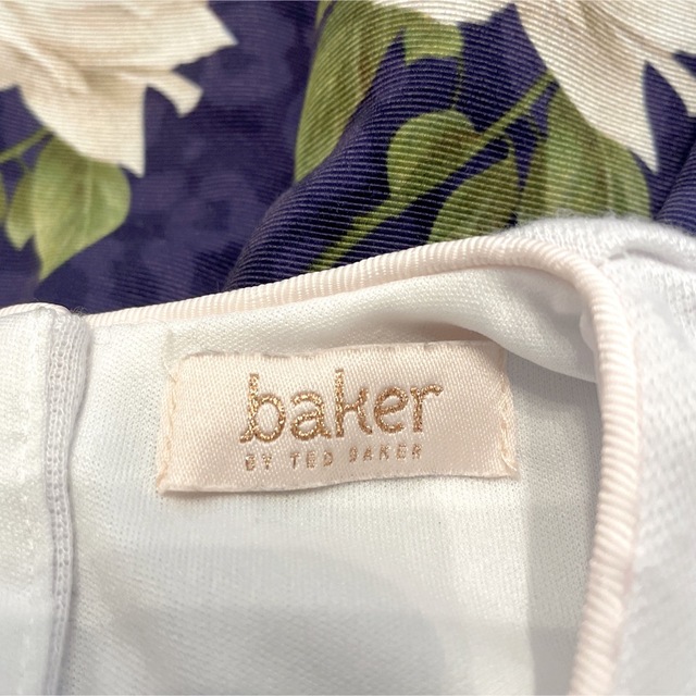 TED BAKER(テッドベイカー)の【TED BAKER】花柄切り替えワンピース♡3-6mths（60〜70） キッズ/ベビー/マタニティのベビー服(~85cm)(ワンピース)の商品写真