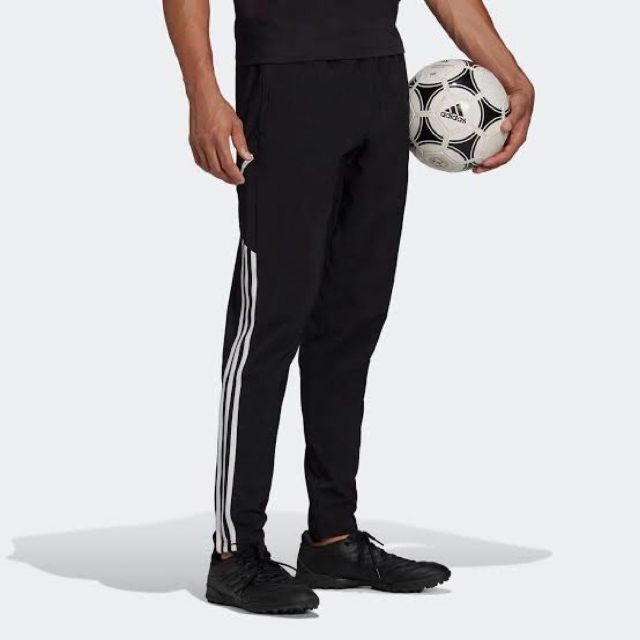 adidas(アディダス)のMサイズ　adidas（アディダス）サッカー　トレーニングウェア メンズのパンツ(その他)の商品写真