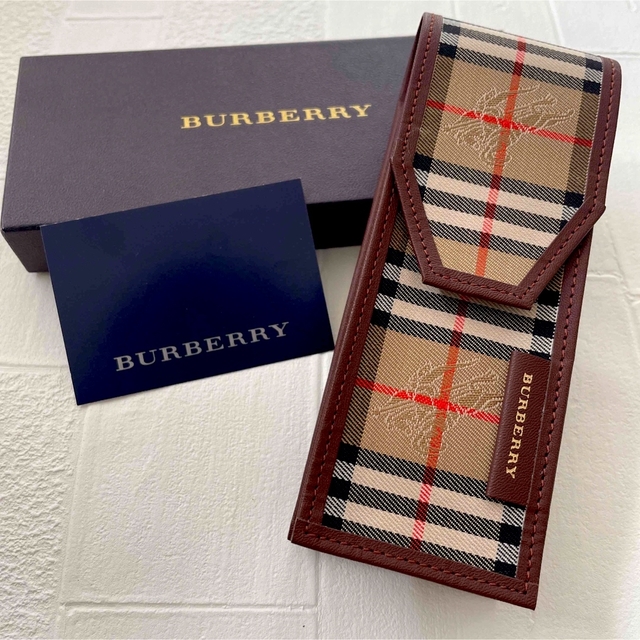 BURBERRY(バーバリー)のBurberry バーバリー  ペンケース  小物入れ インテリア/住まい/日用品の文房具(ペンケース/筆箱)の商品写真