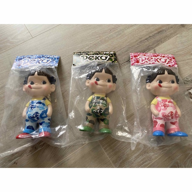 MEDICOM TOY - 不二家ソフビコレクション BAPE®︎ × ペコちゃん 3体