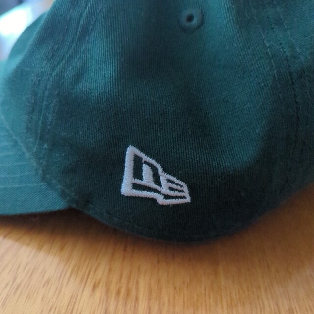 NEW ERA(ニューエラー)のNEW ERA　キャップ　緑 レディースの帽子(キャップ)の商品写真