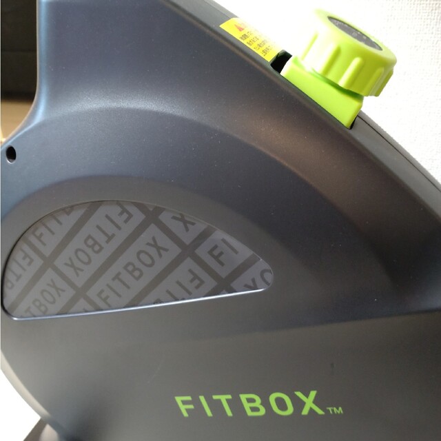 FITBOX LITE エアロバイク 送料無料 スポーツ/アウトドアのトレーニング/エクササイズ(トレーニング用品)の商品写真