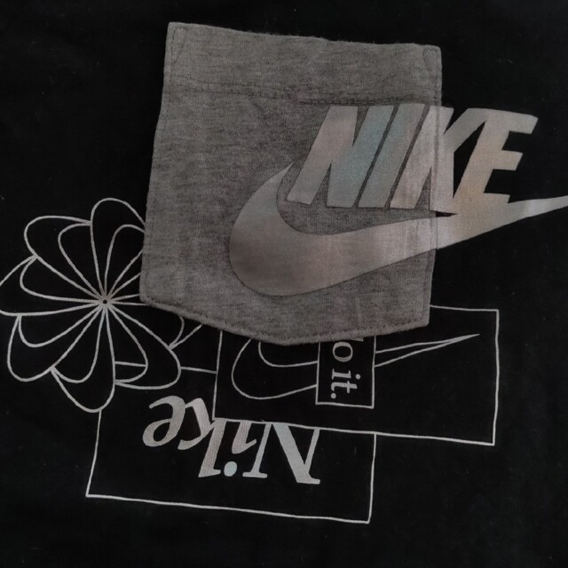 NIKE(ナイキ)のナイキ　長袖　シャツ レディースのトップス(Tシャツ(長袖/七分))の商品写真