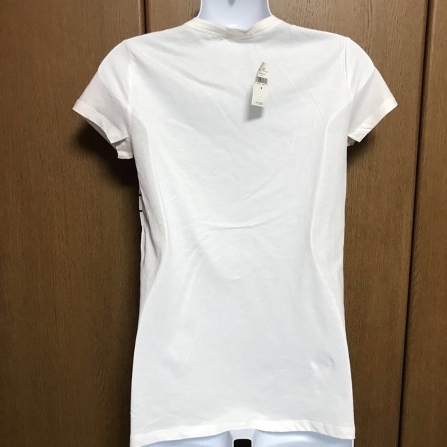 GAP(ギャップ)のGAPビーズ付き Tシャツ レディースのトップス(Tシャツ(半袖/袖なし))の商品写真
