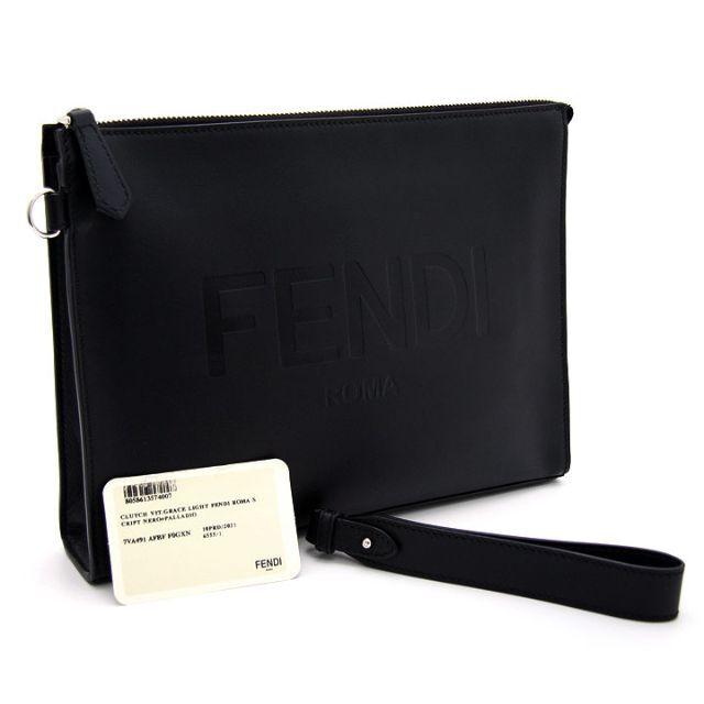 FENDI(フェンディ)の美品 フェンディ クラッチバッグ ロゴ レザー ブラック リストレット付 黒 メンズのバッグ(セカンドバッグ/クラッチバッグ)の商品写真