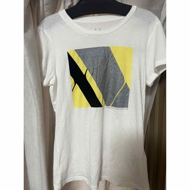 ARMANI EXCHANGE(アルマーニエクスチェンジ)の新品タグ付きARMANI EXCHANGE グリッター プリント 半袖Tシャツ レディースのトップス(Tシャツ(半袖/袖なし))の商品写真