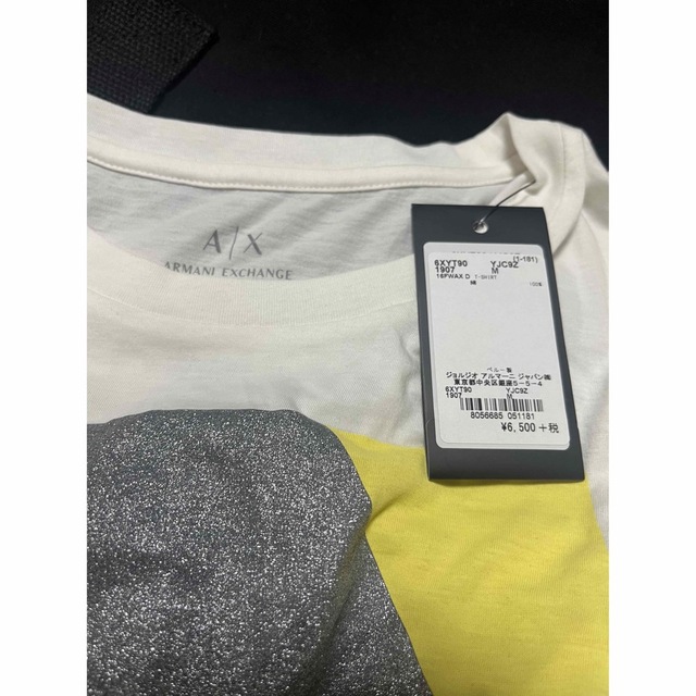 ARMANI EXCHANGE(アルマーニエクスチェンジ)の新品タグ付きARMANI EXCHANGE グリッター プリント 半袖Tシャツ レディースのトップス(Tシャツ(半袖/袖なし))の商品写真