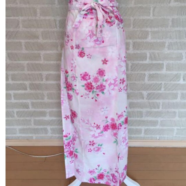 セパレート　浴衣　花柄　桜　ピンク レディースの水着/浴衣(浴衣)の商品写真