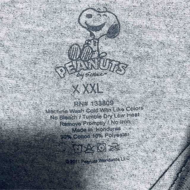 PEANUTS(ピーナッツ)の【入手困難】スヌーピー　Tシャツ　3XLサイズ　一点物　キャラクター　ゆったり メンズのトップス(Tシャツ/カットソー(半袖/袖なし))の商品写真