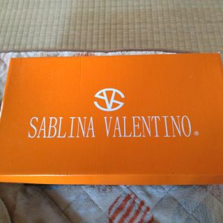 ヴァレンティノ(VALENTINO)のSABRINA　VALENTINO(ドレス/ビジネス)