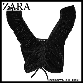 ザラ(ZARA)のZARA 肩フリル ドット柄 ショート丈 トップス カットソー フロントリボン(カットソー(半袖/袖なし))