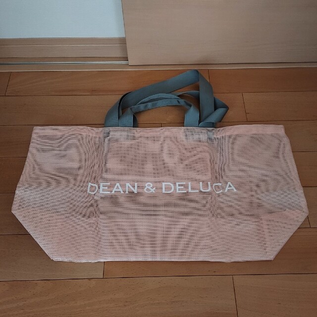 DEAN & DELUCA(ディーンアンドデルーカ)のはちみつ様専用　DEAN & DELUCA　メッシュバック　大 レディースのバッグ(トートバッグ)の商品写真