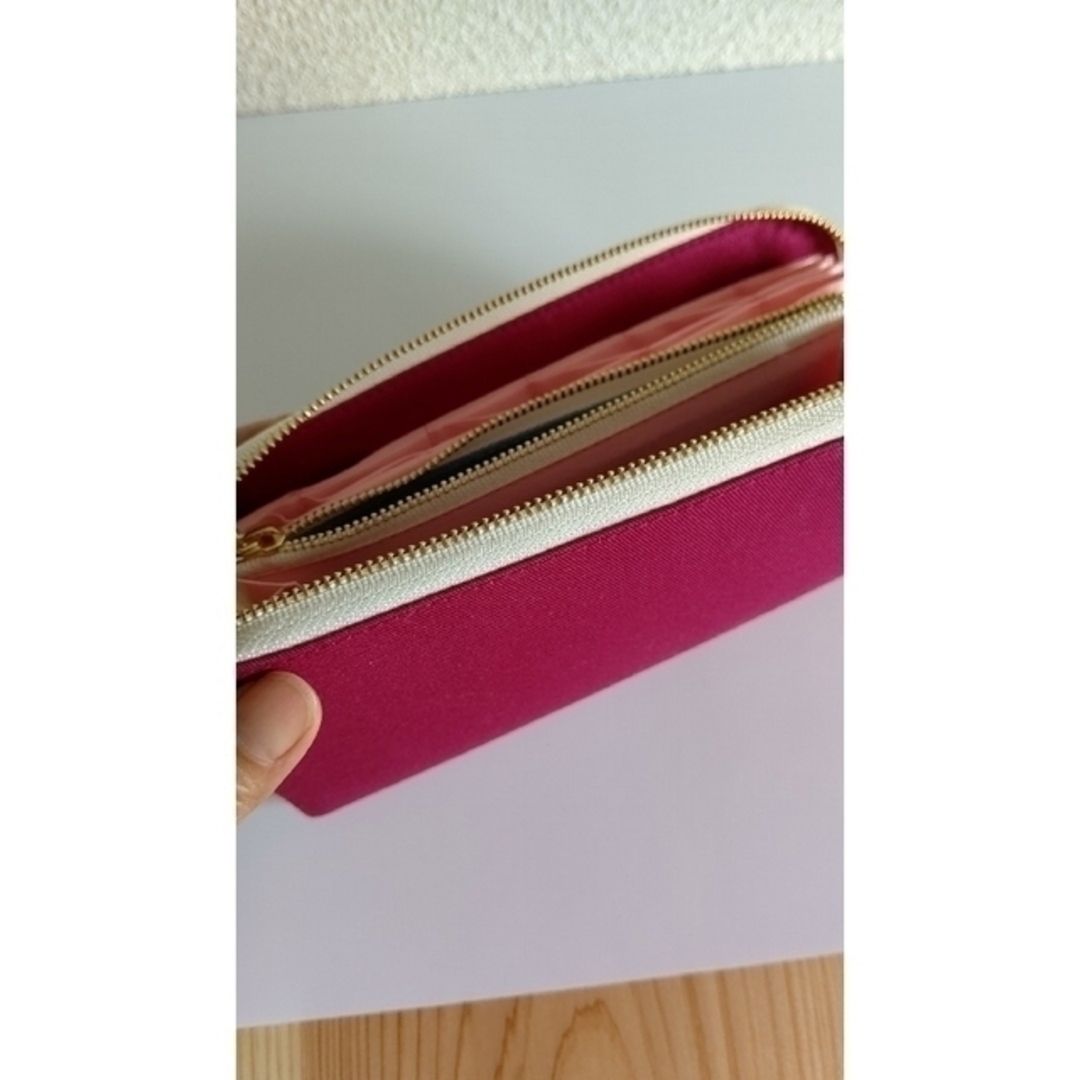 ハンドメイド　長財布　ラウンド型　えんじ色 ハンドメイドのファッション小物(財布)の商品写真