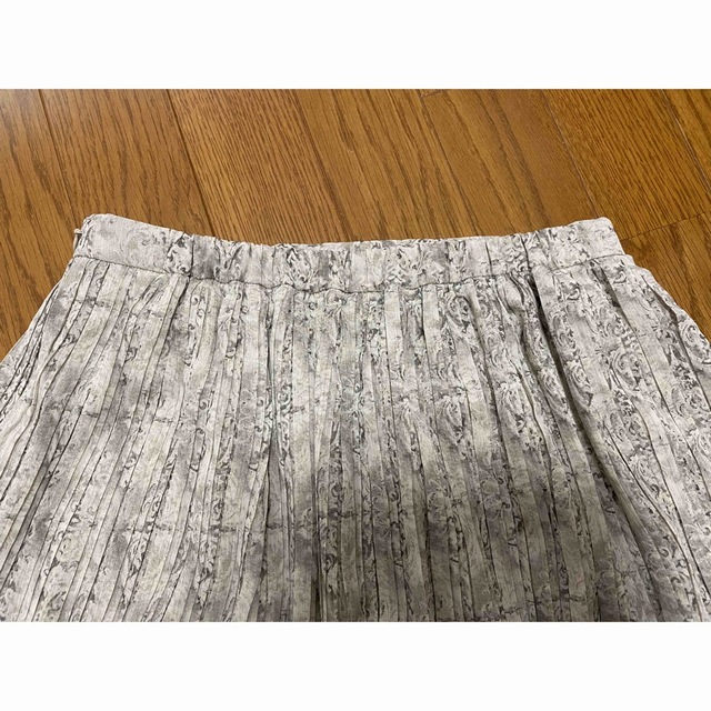 URBAN RESEARCH(アーバンリサーチ)のURBANRESEARCHアーバンリサーチ　プリーツスカート レディースのスカート(ロングスカート)の商品写真
