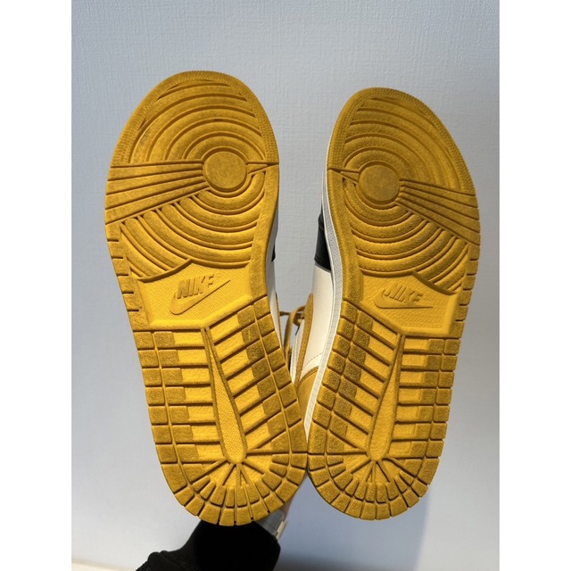 Jordan Brand（NIKE）(ジョーダン)の美品❗️JORDAN 1 RETRO HIGH OG YELLOW OCHRE メンズの靴/シューズ(スニーカー)の商品写真