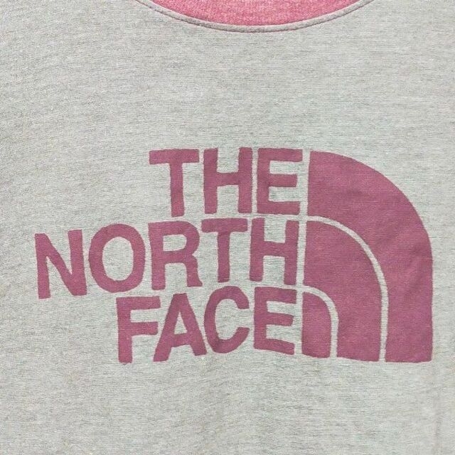 THE NORTH FACE(ザノースフェイス)のザノースフェイス 女性用 半袖Ｔシャツ ラグランスリーブ デカロゴ 薄生地ロゴＴ レディースのトップス(Tシャツ(半袖/袖なし))の商品写真