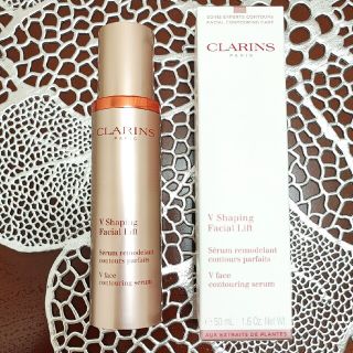 クラランス(CLARINS)の専用❣️お引っ越しお値引き❣️CLARINS  V コントアセラム 50ml(美容液)