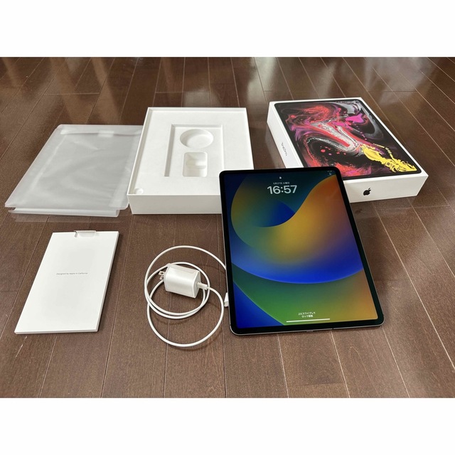 アップル代表カラーApple アップル iPad Pro 12.9インチ 第3世代 256GB ス