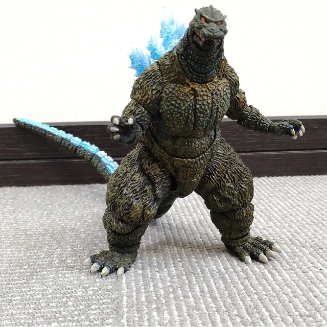 S.H.MonsterArts ゴジラ（生頼範義ポスターVer.） - フィギュア