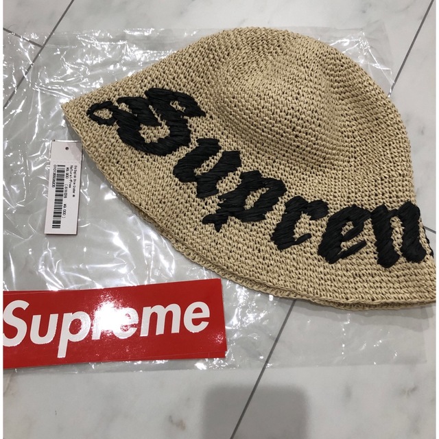 Supreme(シュプリーム)のSupreme Old English Straw Crusher  登坂着 メンズの帽子(ハット)の商品写真