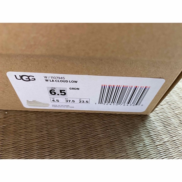 UGG CA805 Mesh 23.5 5