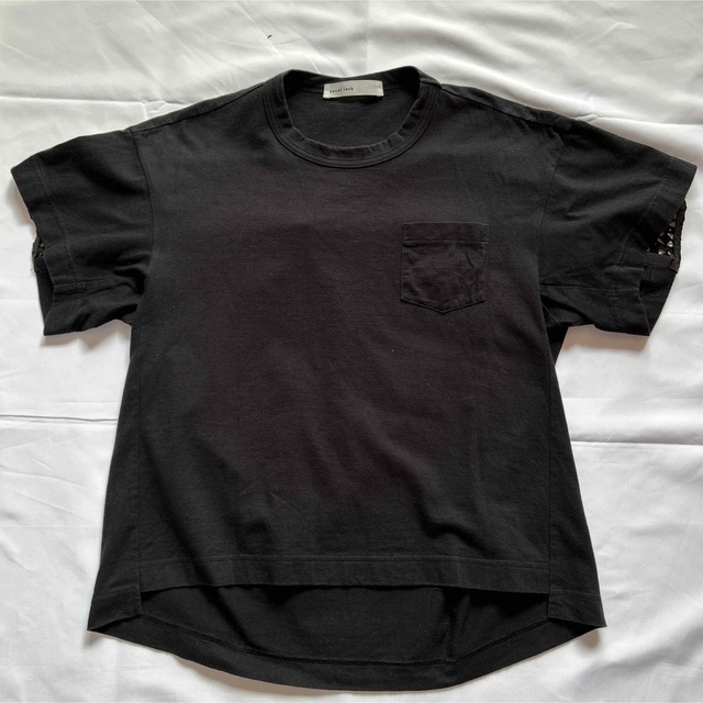 sacai luck(サカイラック)のSACAI LUCK サカイラック　Tシャツ レディースのトップス(Tシャツ(半袖/袖なし))の商品写真