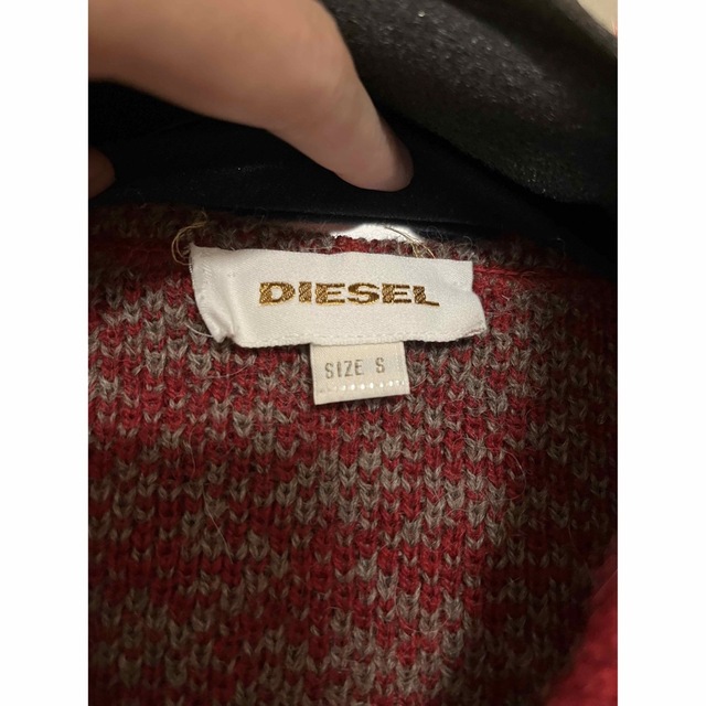 DIESEL(ディーゼル)のディーゼル　フード付き　カーディガン　Sサイズ メンズのトップス(カーディガン)の商品写真