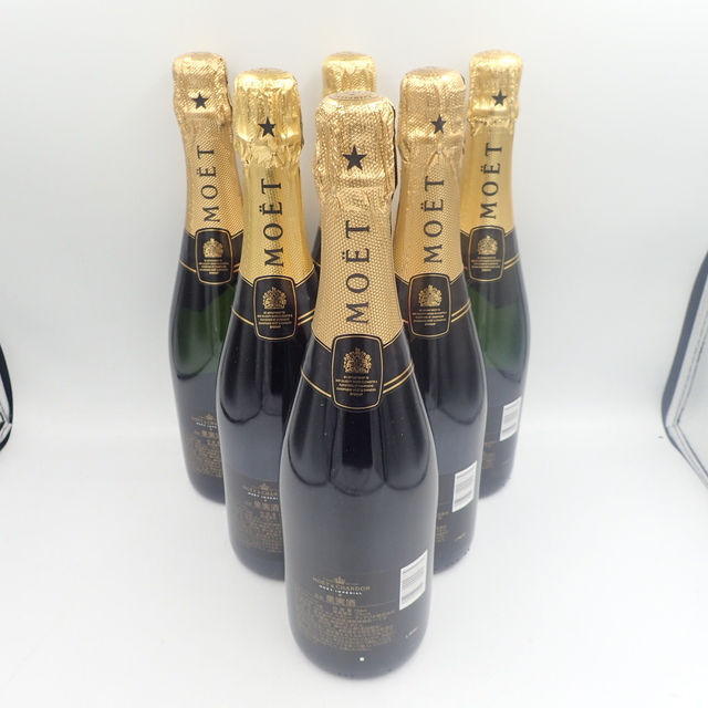 MOËT & CHANDON(モエエシャンドン)のモエ エ シャンドン 白 750ml 6本セット 同梱不可【7F】 食品/飲料/酒の酒(シャンパン/スパークリングワイン)の商品写真