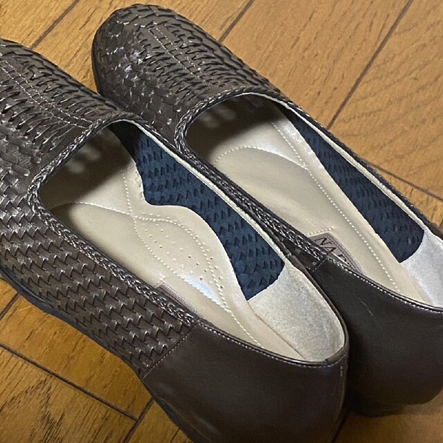 靴 ☆NART  EXCELLNCE ☆バンプス24cmEEE レディースの靴/シューズ(ハイヒール/パンプス)の商品写真