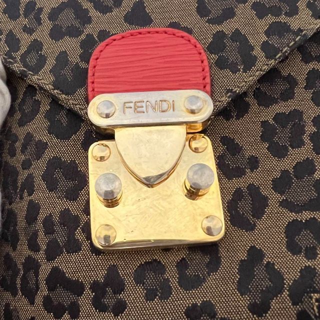 FENDI(フェンディ)の【美品】フェンディ ショルダーバッグ 2way レディロック レオパード レディースのバッグ(ショルダーバッグ)の商品写真