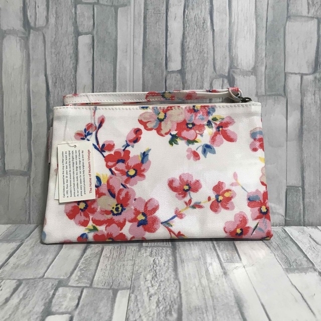 新品 Cath Kidston キャスキッドソン 花柄 ポーチ他3点セット - バッグ