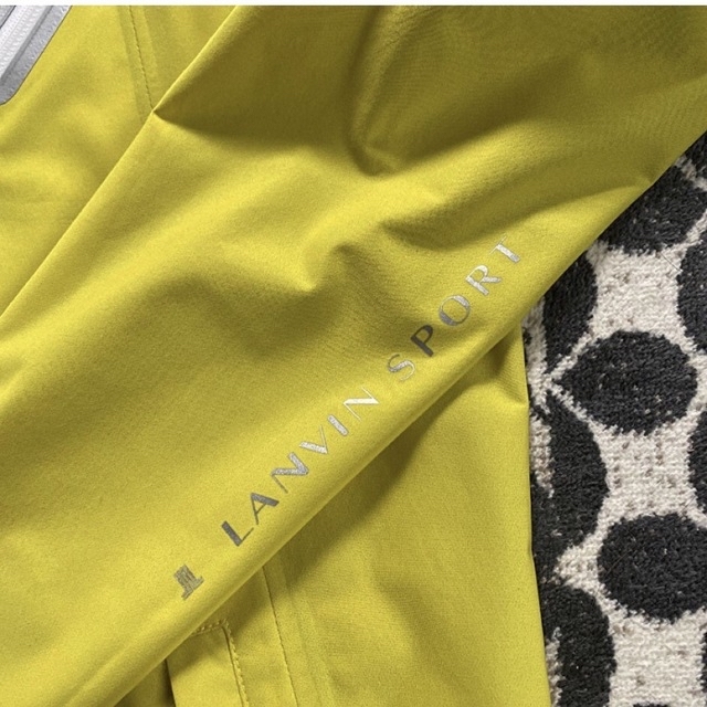 DESCENTE(デサント)の新品　LANVIN ランバンスポール   40 ゴルフ　撥水　レイン　ブルゾン スポーツ/アウトドアのゴルフ(ウエア)の商品写真