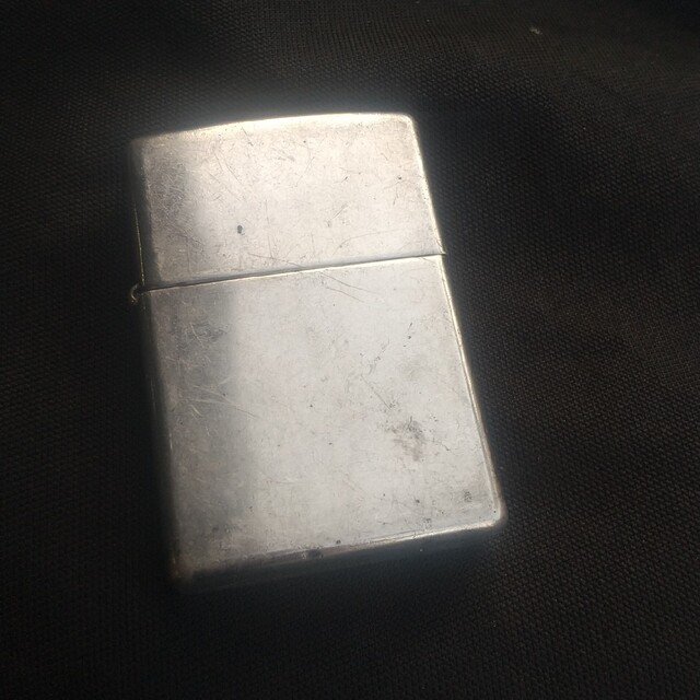 ZIPPO(ジッポー)のZIPPO プレーン 1996年 メンズのファッション小物(タバコグッズ)の商品写真