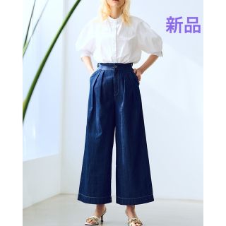 ヤヌーク(YANUK)の新品　YANUK  ヤヌーク タックワイドパンツ　インディゴ　ワイドデニム(デニム/ジーンズ)