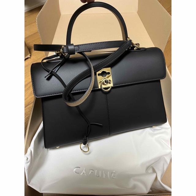 カフネ　CAFUNE STANCE BAGハンドバッグ