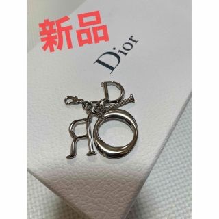 クリスチャンディオール(Christian Dior)の【新品】クリスチャンディオール　チャーム　Christian  Dior(チャーム)