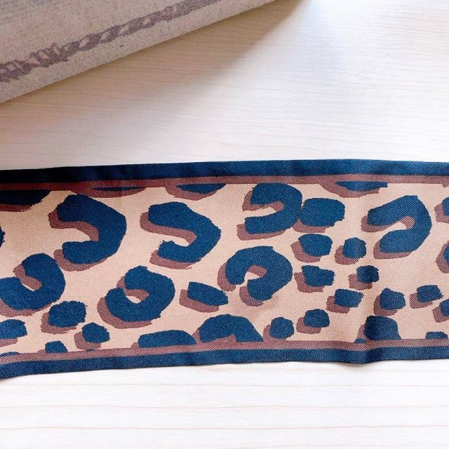 LOUIS VUITTON - ルイヴィトン M72394 バンドー レオパード スカーフ