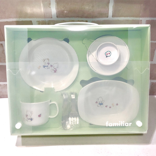 familiar(ファミリア)のꕤファミリアPET Bセットꕤ キッズ/ベビー/マタニティの授乳/お食事用品(離乳食器セット)の商品写真